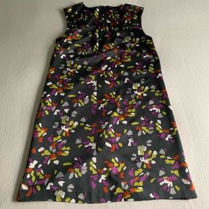 Banana Republic gray graphic print dress